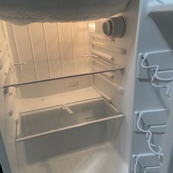Mini Fridge- like new 