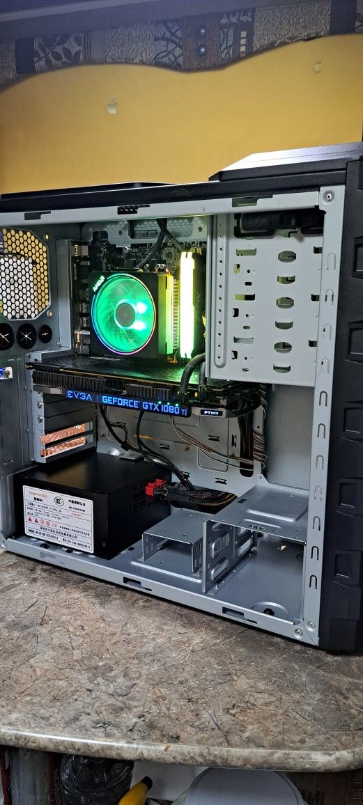 Ryzen 7 3700x Desktop Office MONSTER