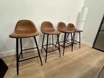 4 Bar Stools