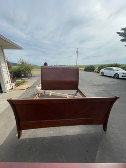 Queen Size Wooden Bed Frame