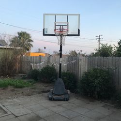 Basketball Hoop 