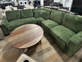 GREEN VELVET BRAND NEW IN THE BOX 