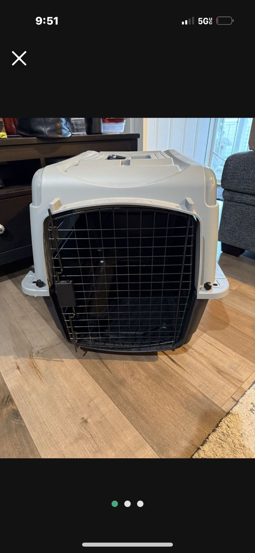 Large Locking Dog Crate With Handle