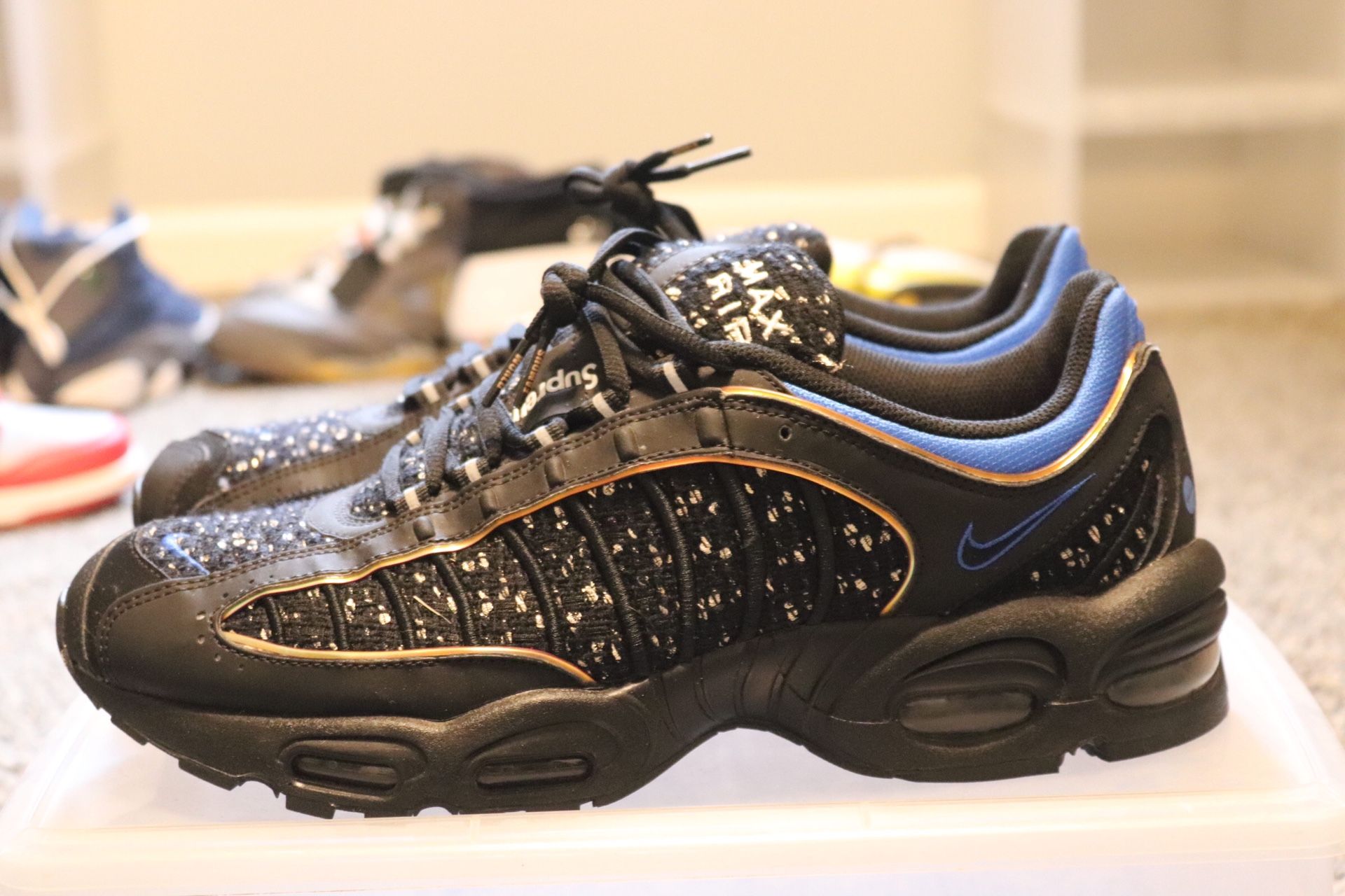 Nike Air Max Tailwind Supreme