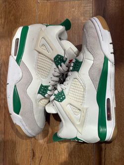 Jordan 4 pine green SB