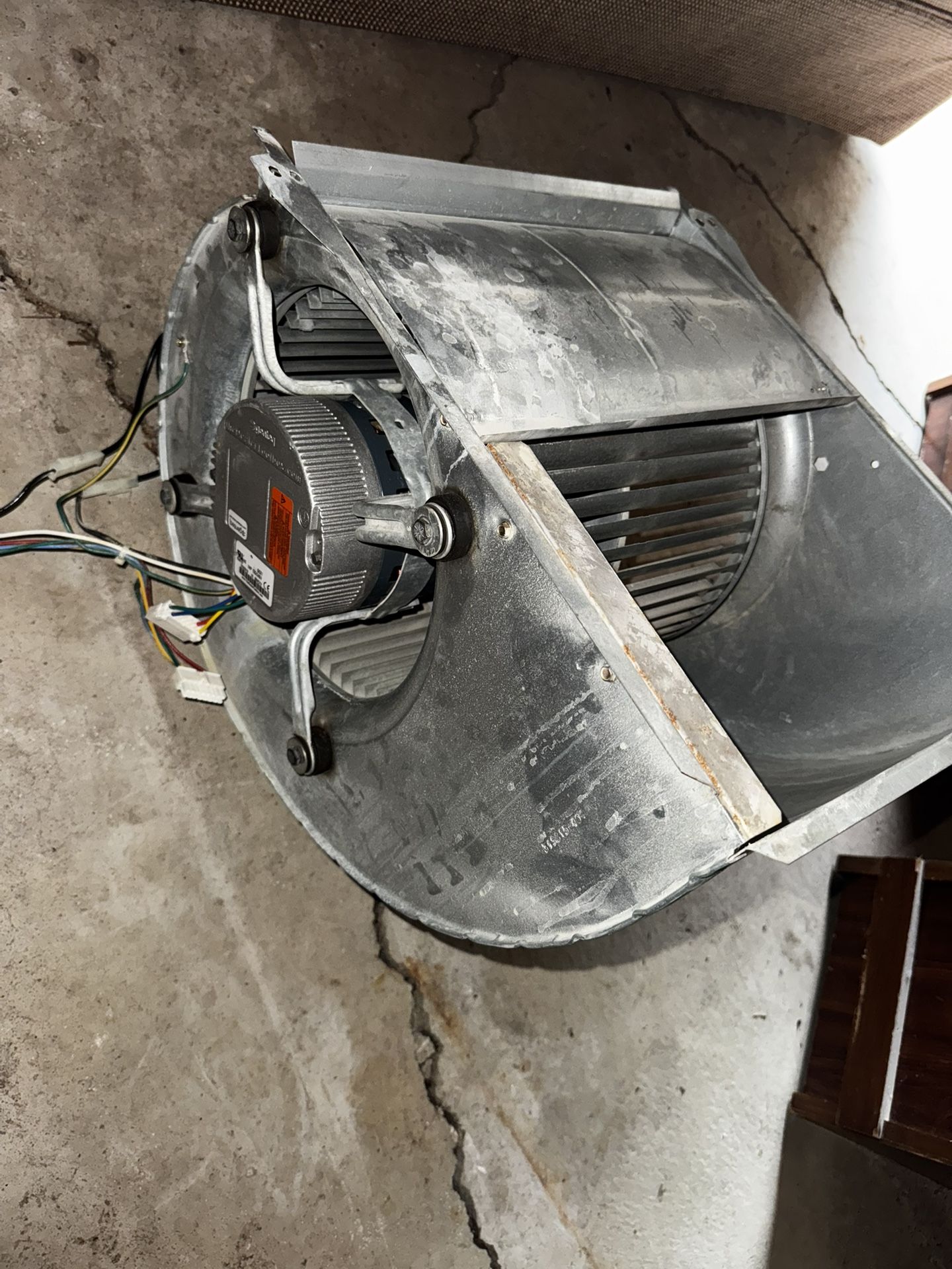 Furnace Blower With Housing Assembly And Motherboard  And Motor 