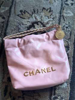 Cute little cross by the bag, pink 22 bag nano