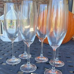 pack of 6 champagne flutes