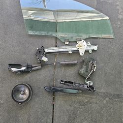 2015-2022 Honda Civic Front Right Passanger Window And Parts