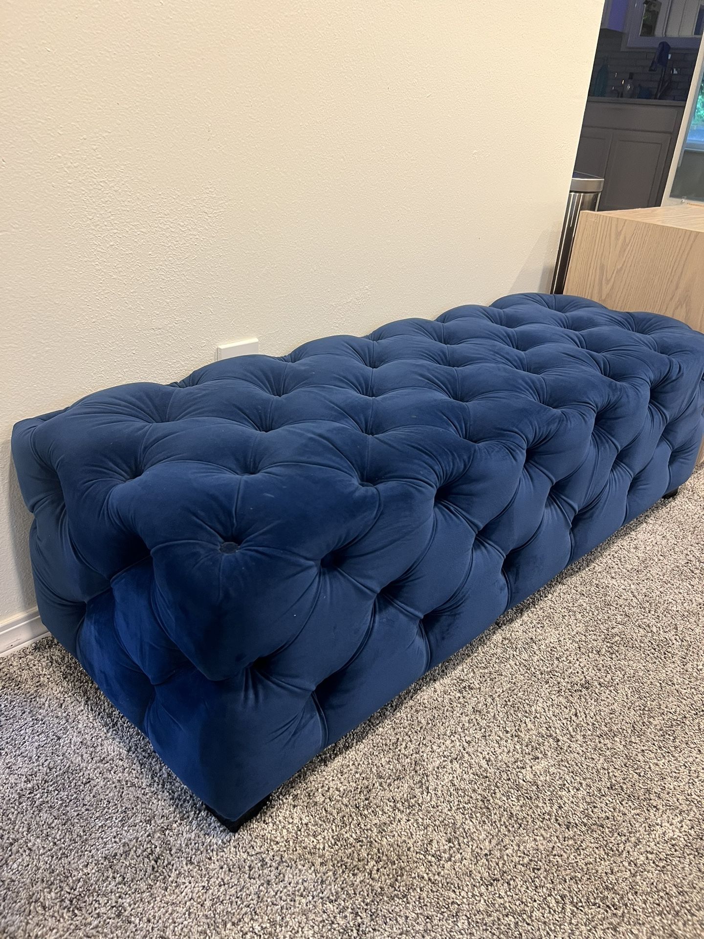 Blue Velvet Diamond Tuck 4 Ft Long Bench