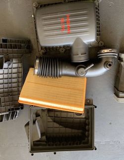 Ram 1500 air filter system with new air filter