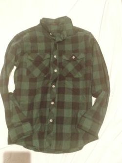 Forest Green Plaid Long Sleeve Button Shirt Italy Size Medium Selling $10 Perfect Condition 