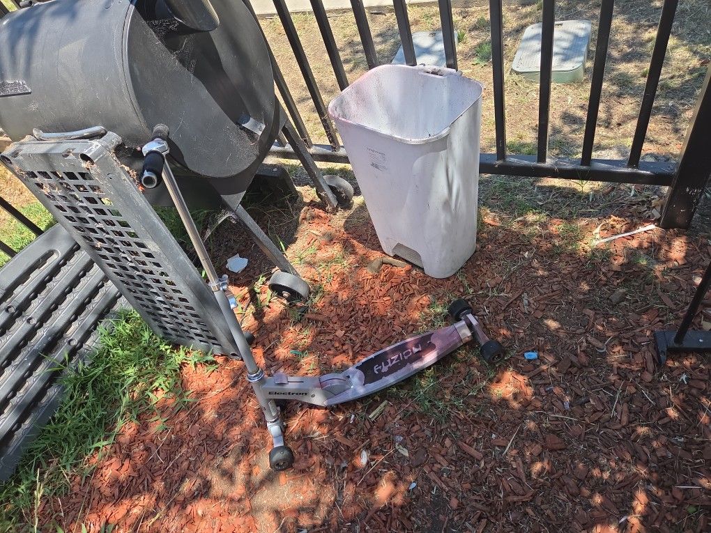 Fusion Scooter $10