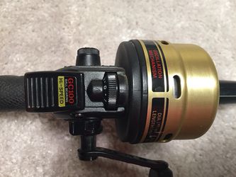 Vintage Daiwa Mini cast Gold Spin cast Reel for Sale in Milford, CT -  OfferUp