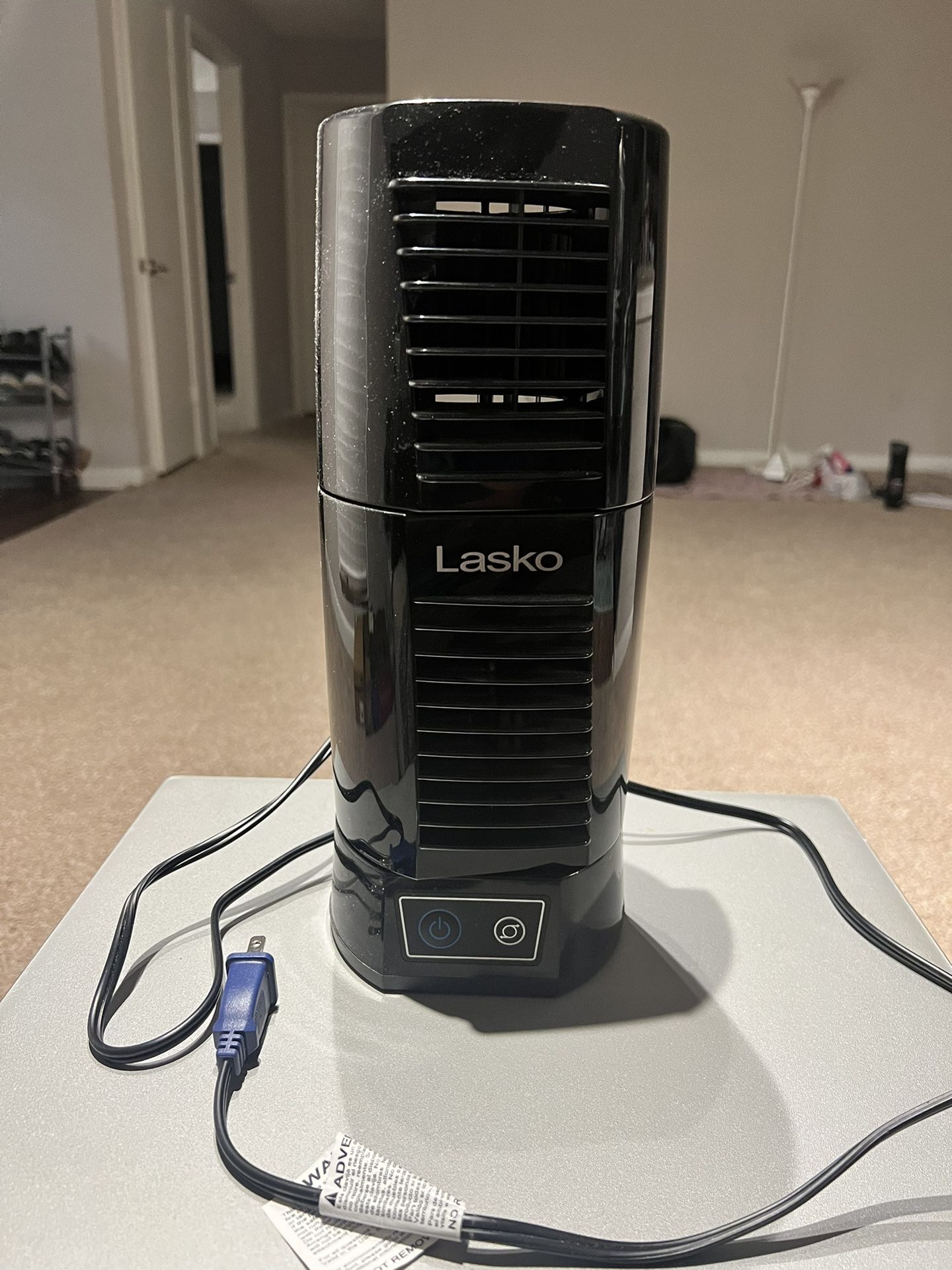 Lasko 12” Twist-Top Deskop Tower Fan With 3 Speed For Sale