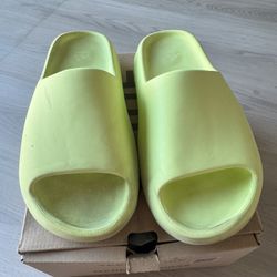 Adidas Yeezy Slide Glow Green (GX6138) Size 8 Men – Neon Lime 