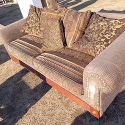 2 Couches And Coffee Table 