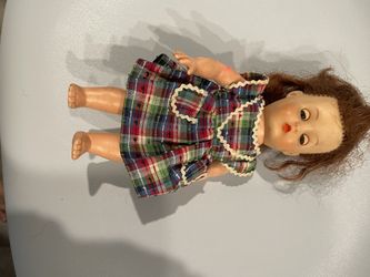Vintage 8’’ Rubber Horsman doll with sleepy eyes