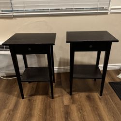 2 Nightstands 
