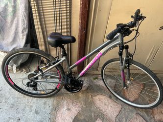 aluminium bike everything work tires size 28 good