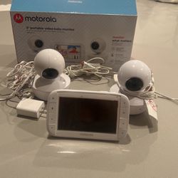 Motorola 5” Portable Baby Monitor 