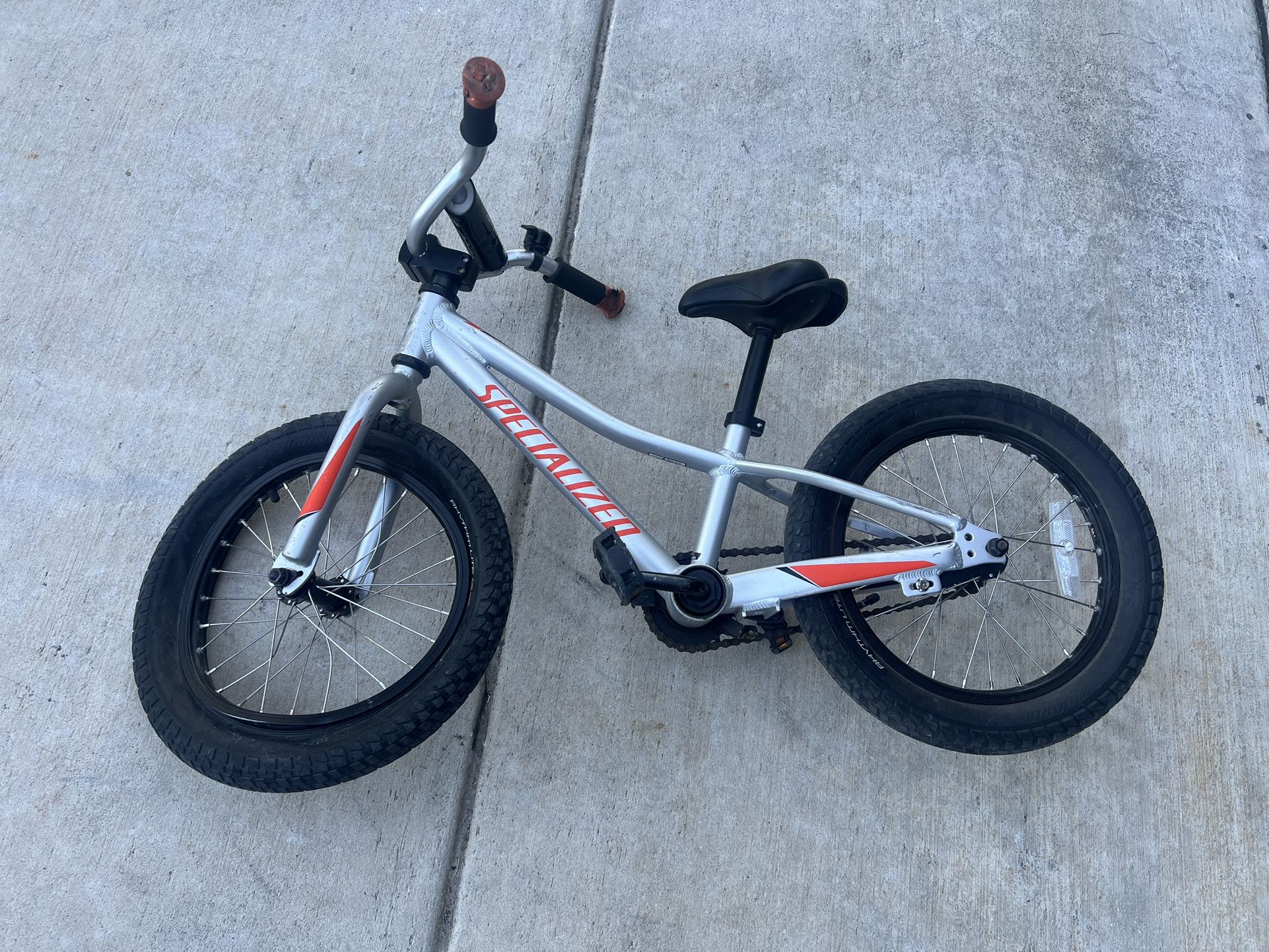 Specialized 16 Inch RipRock