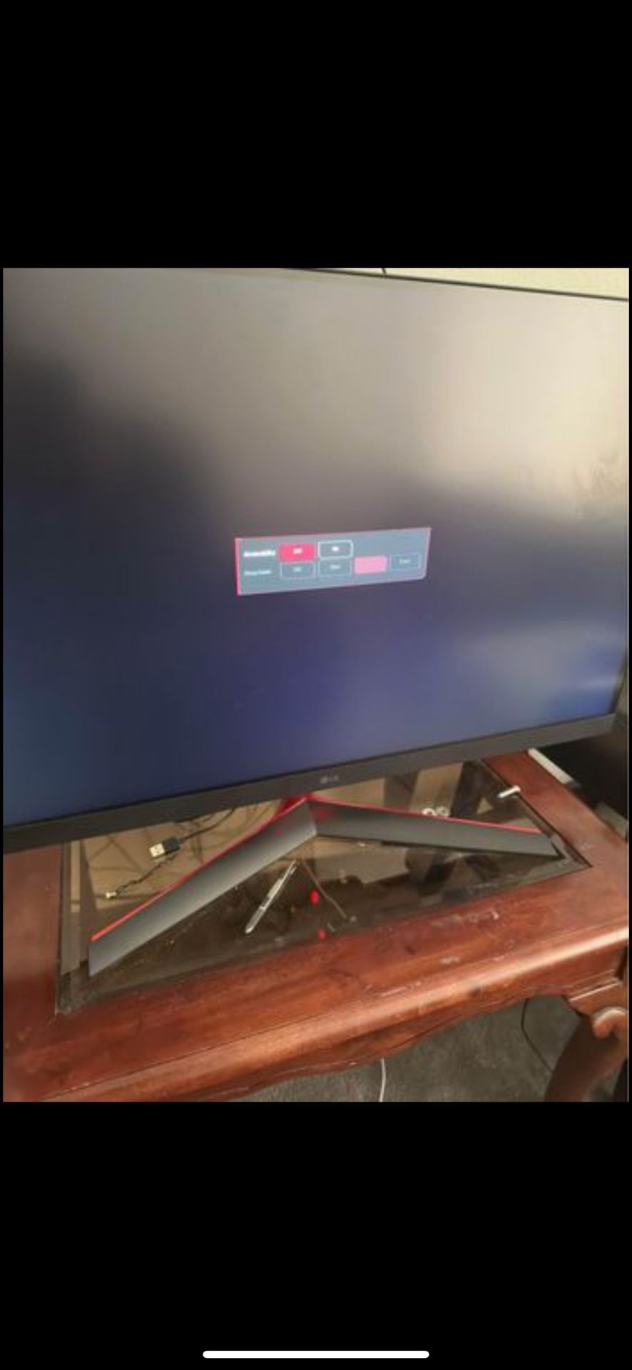 Lg 31.5” Monitor
