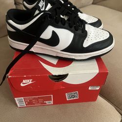 Nike Dunk Lows  Women’s     7 1/2