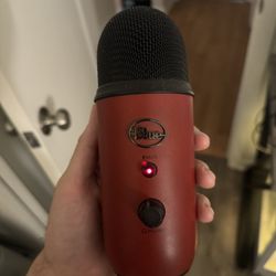 BLUE YETI USB MICROPHONE 