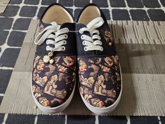The Bradford Exchange Disney Shoes 8.5