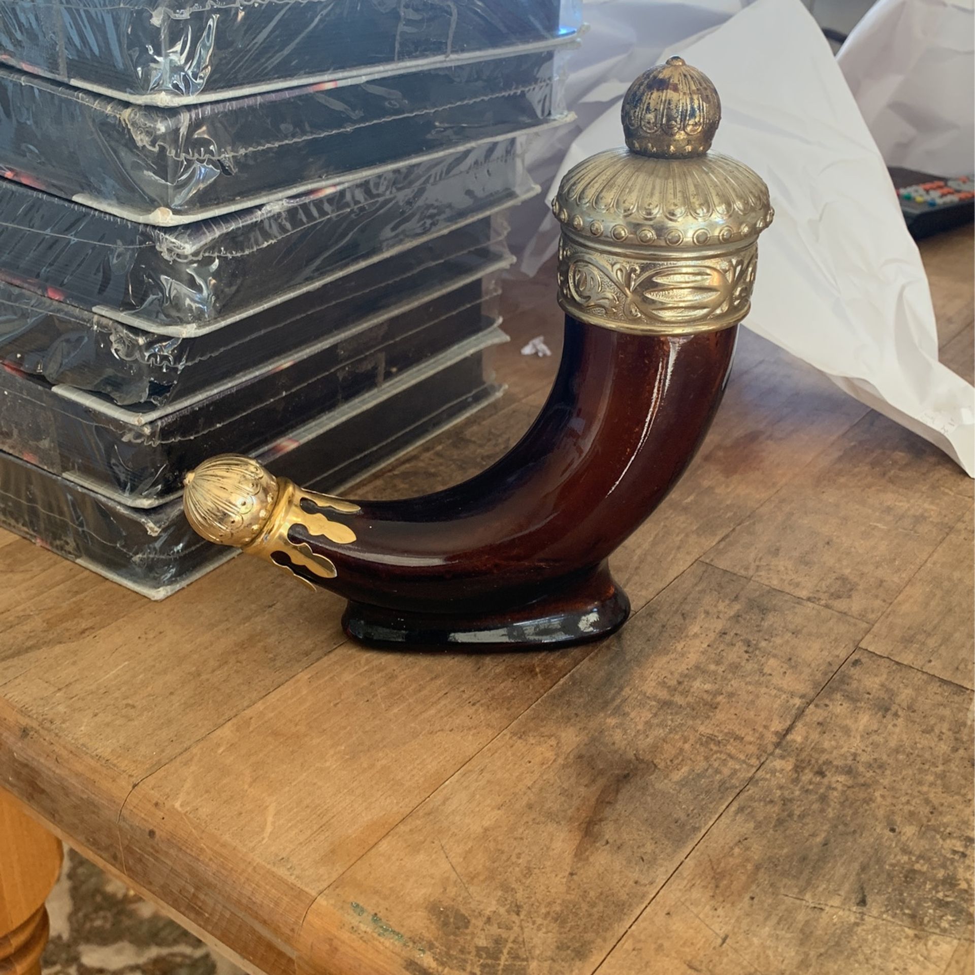  Horn Viking Drinking Mug CAle Beer Wine Tankard Size ... Avon Viking Horn Bottle, Decanter, 1966, Amber, Brown Glass, Gold 