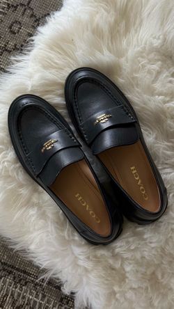 COACH Leah Black Leather Platform Lug Sole Loafers – Size 7 – Like New
