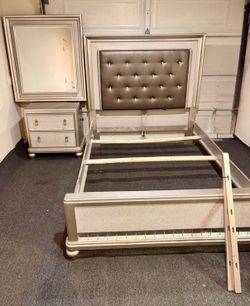 Bob’s bedroom set  with LED lights on mirror and headboard