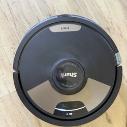 Shark Robotic Vacuum