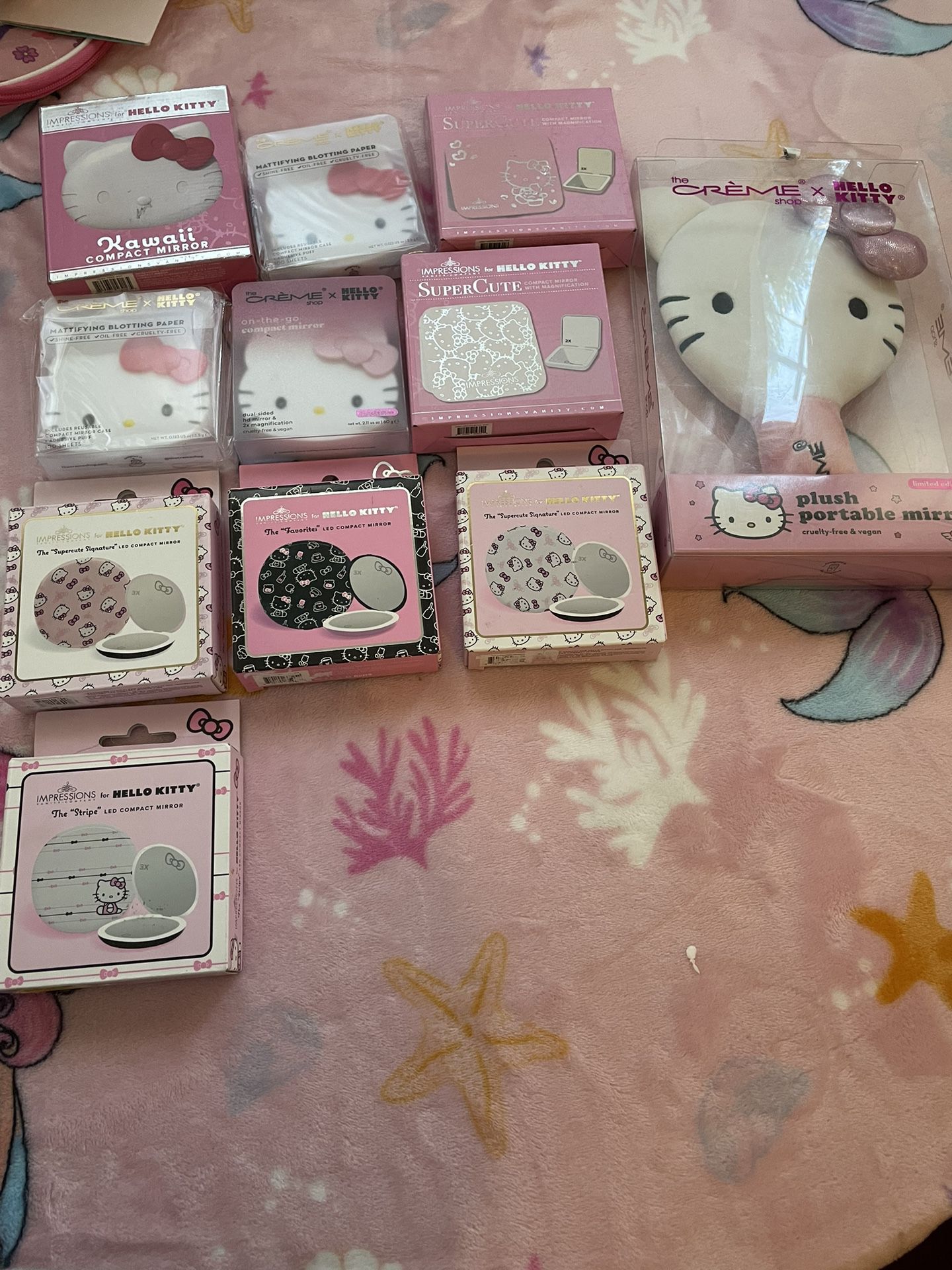 Espejo De Hello Kitty Diferentes Precios $20