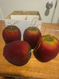 Christmas ornaments.Elegant Red Velvet Apple Christmas Ornaments . Set of 4 apples ornaments..The size of ornament is 3.2 inch New in the box Elegan