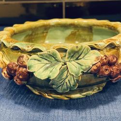 Beautiful Majolica Pottery Bowl With Applied Leaves And Grape Clusters 