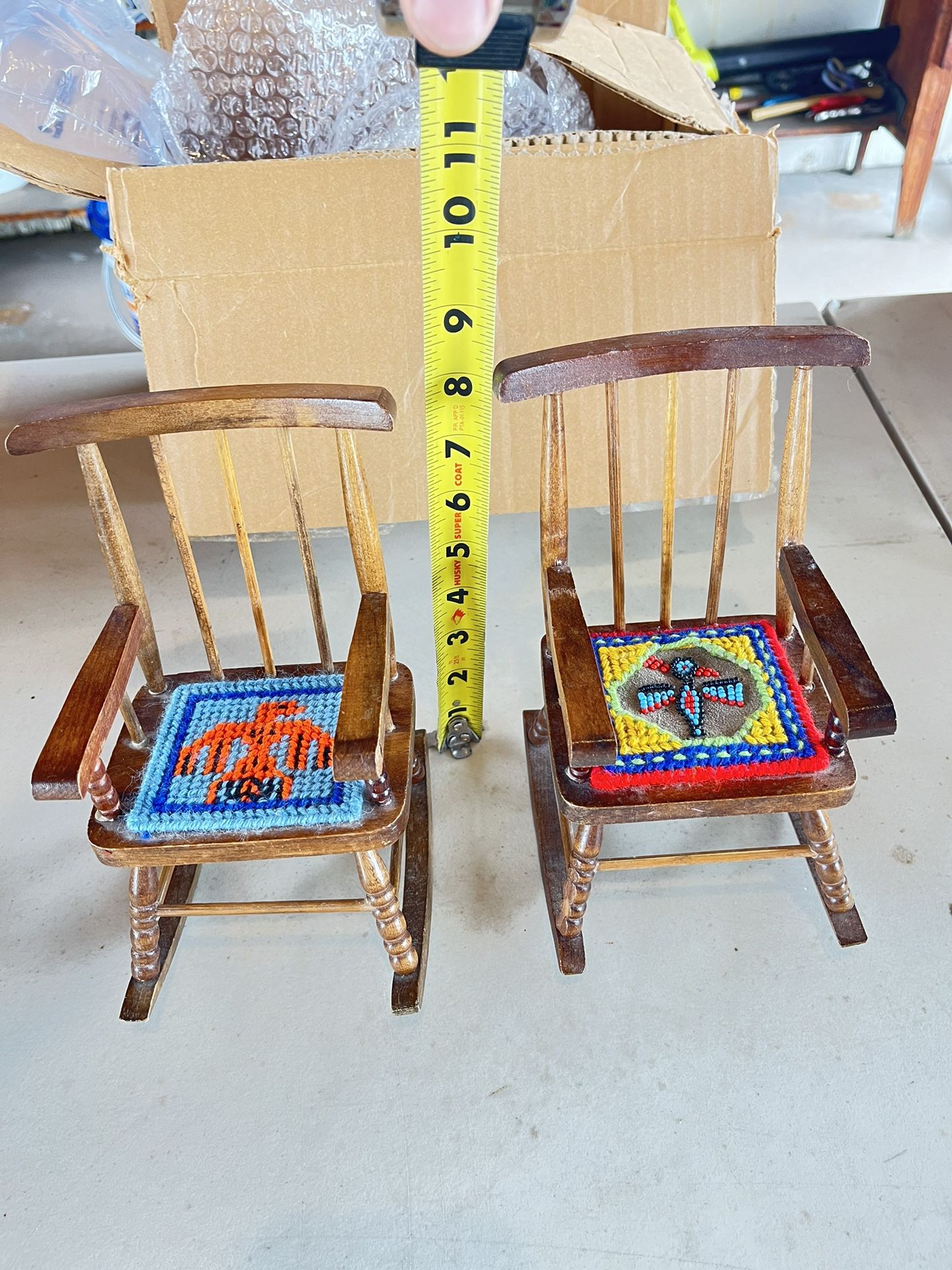 Rocking Chairs Miniature 