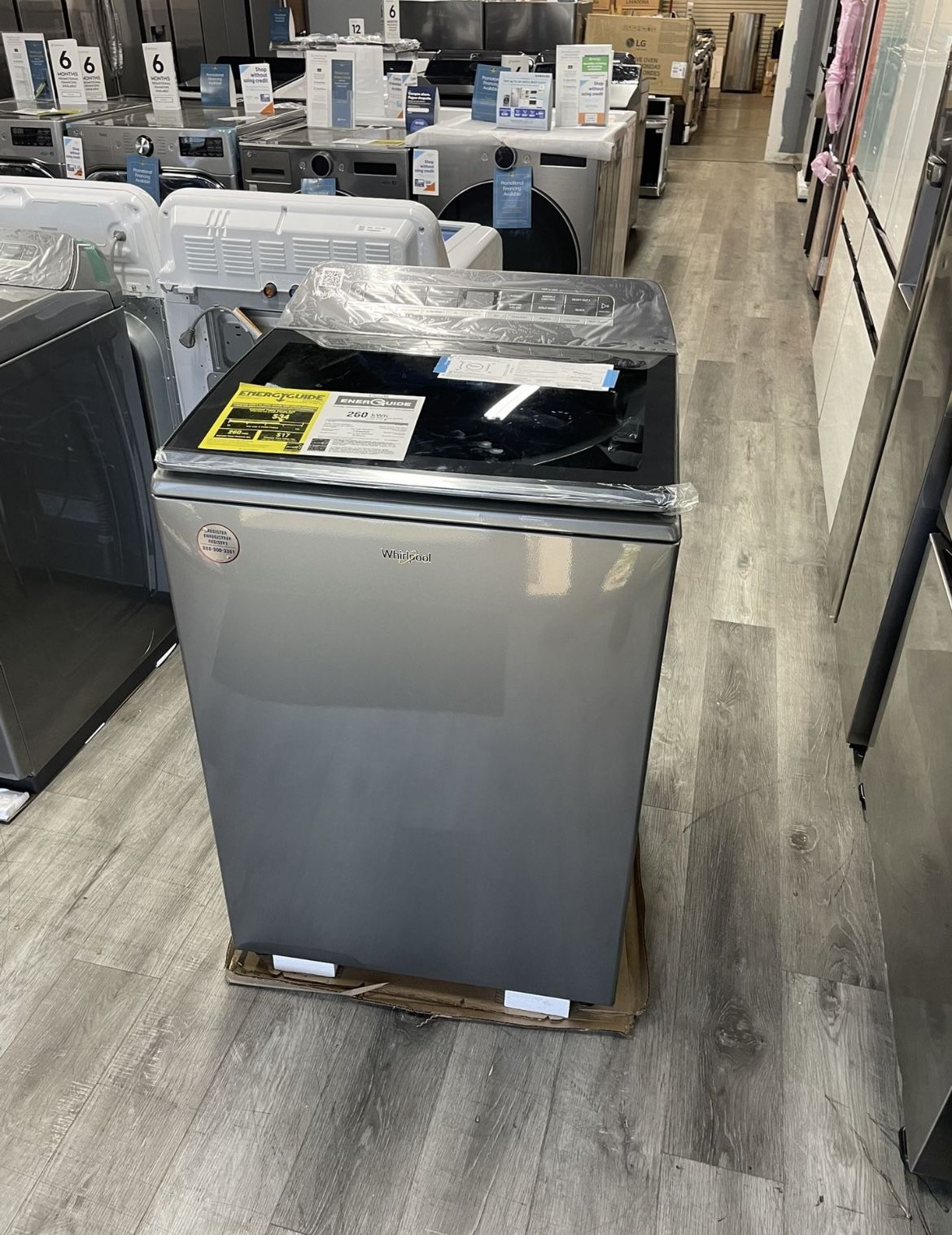 Whirlpool 5.2 Cubic Ft. XL Washer With Removable Agitator Brand New In Box