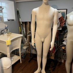 Mannequin For Sale 