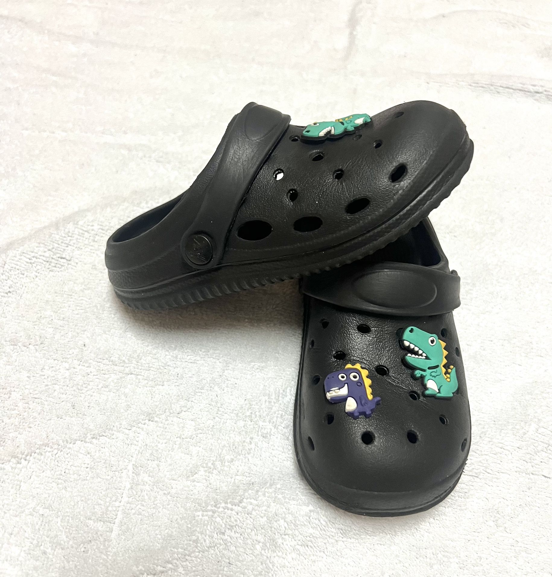 Toddler clogs / Size: 10-11 /$5