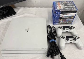 PS4 PRO + Games