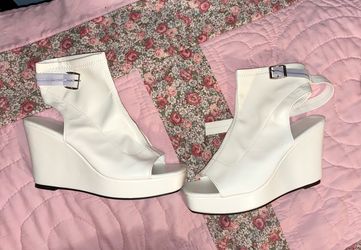 White Platform Wedge Sandals Size 8.5 Brand New