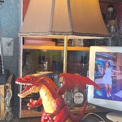 BEATIFUL CUSTOM TABLE LAMPS