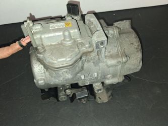 2016-2020 Toyota Mirai compressor