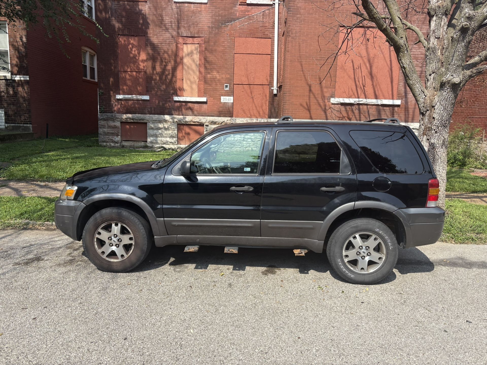 2005 Ford Escape