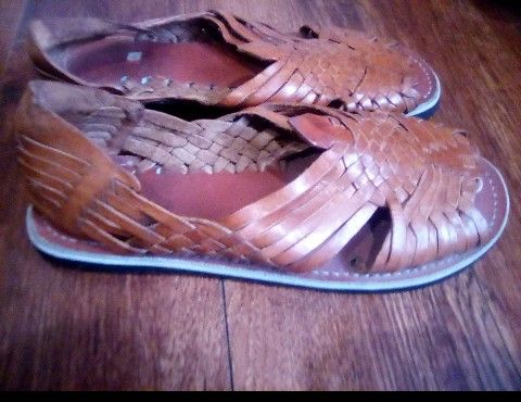 Authentic All Terrain Hurachees REAL LEATHER 