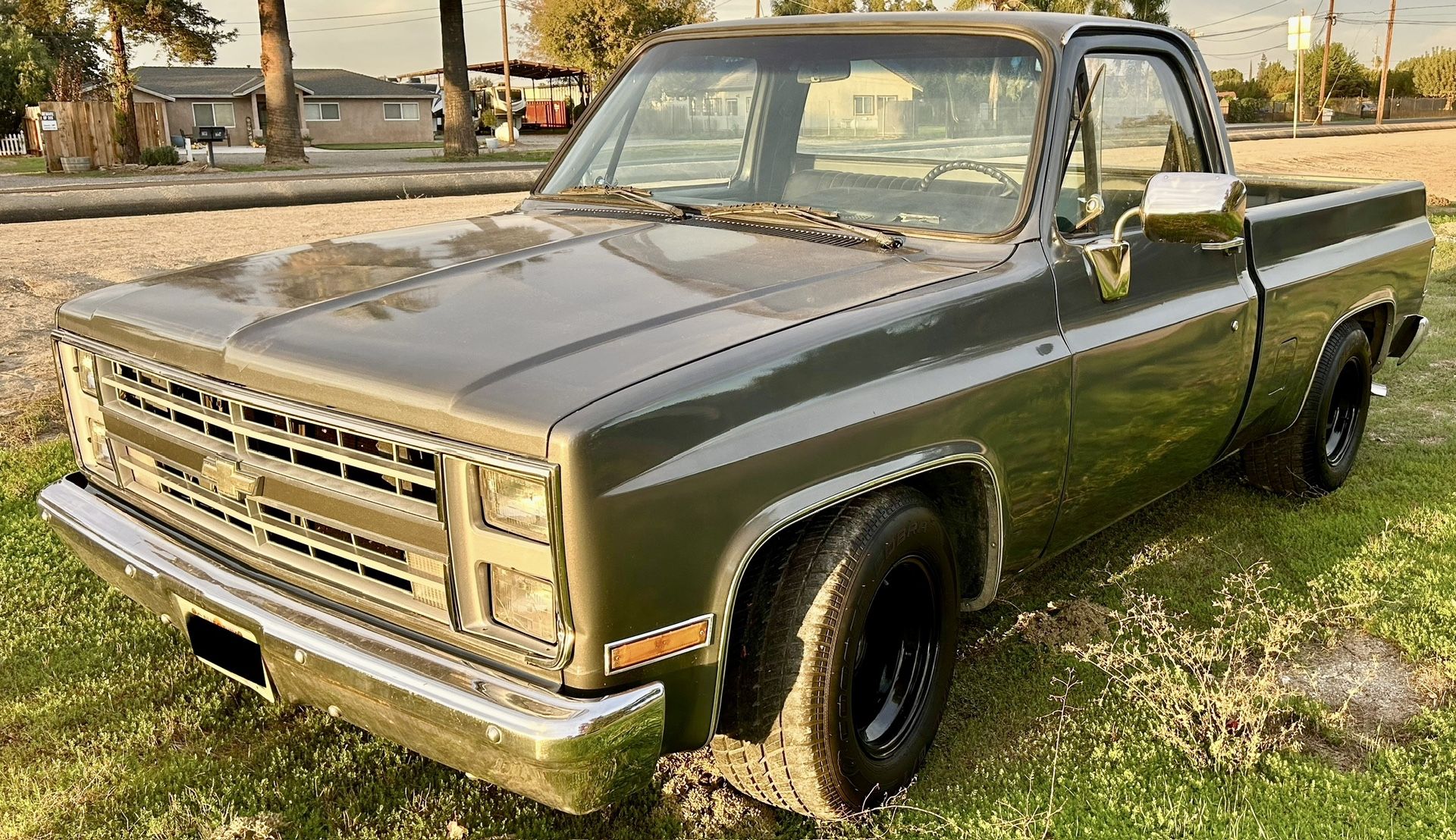 1987 Chevrolet R10 for Sale in Modesto, CA - OfferUp