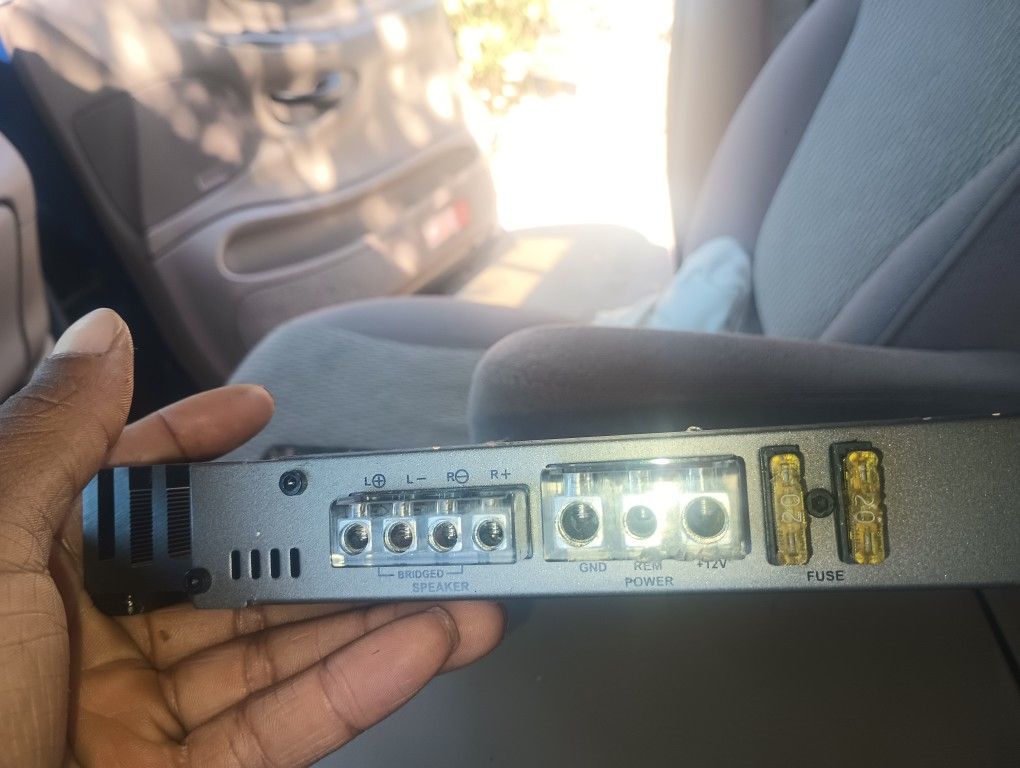 2channel 1000w Amp