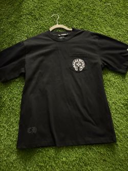 Black t shirt ch